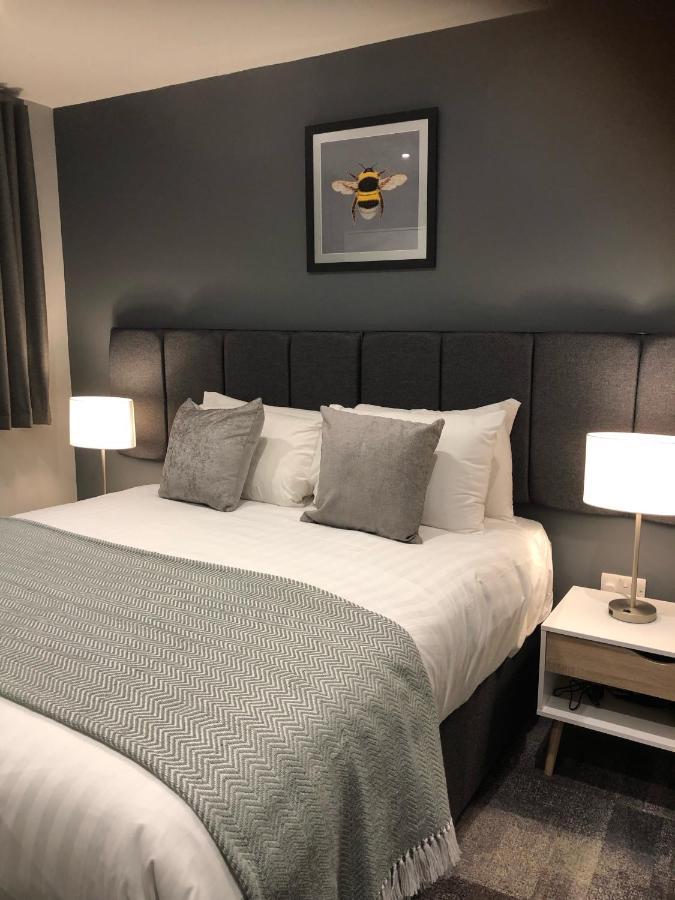 The Spires Serviced Apartments Кардифф Экстерьер фото