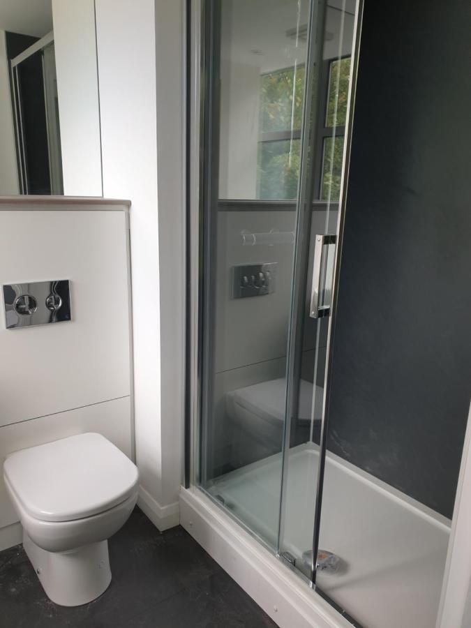The Spires Serviced Apartments Кардифф Экстерьер фото